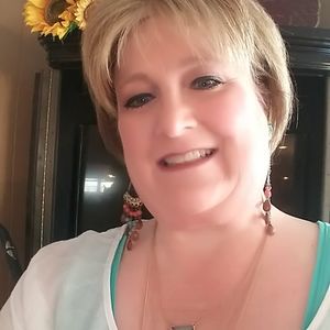 Meet your Posher, Melissa missy